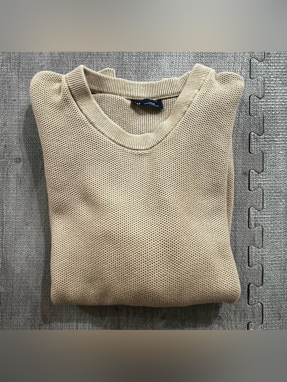 Gap Men's Crew Neck Pullover Knit Sweater Long Sleeve Solid Casual Beige L